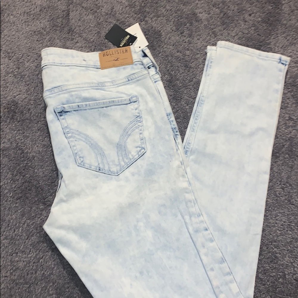 Hollister jeans